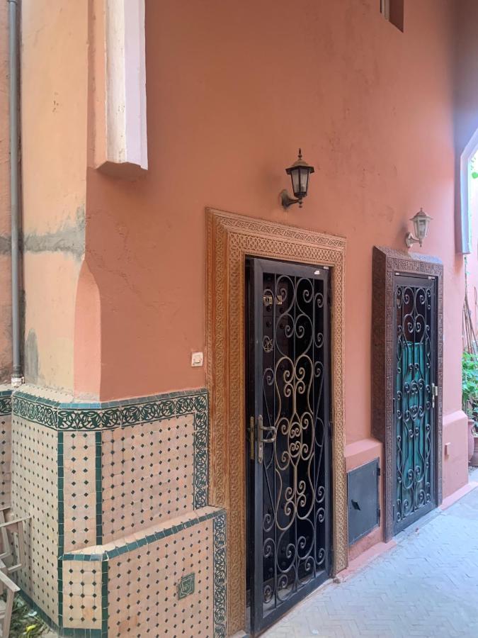 Super Riad Avec Piscine Interieure Marrakesh Eksteriør bilde